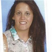 Graduada da clases de todas las asignaturas de Educación Primaria, Piano, Musicoterapia, Música y Movimiento, Lenguaje Musical y Solfeo